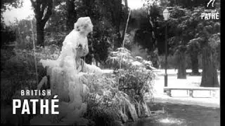Snow In Rome

 (1961)