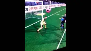 FIFA 14 op headers