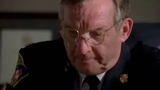 Major Valchek farewell to Frank Sobotka