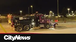 Toronto snow clean up continues a day after severe winter storm