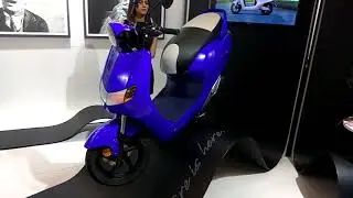 Twenty Two Motors Flow Electric Scooter