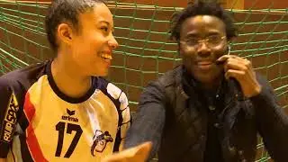 Laissez passer les handballeuses du HAC (Hilaire Ley)
