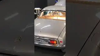 Citro&euml;n DS Grand Palais #stylecars #automobile #classique #voiture #1970s #france #aznavour #citroen