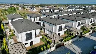 HAVUZLU SİTE İÇİ TAM MÜSTAKİL SIFIR 3+1 SATILIK VİLLALAR