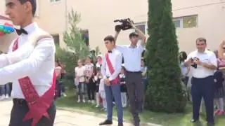 Ismayilli rayon 1 sayli tam orta mekteb SON ZENG 2017 rus sektorun cixishi .hisse 1(часть 1)