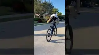 Almost went over the handlebars🥶@2FastEbikes #conversionkit #surron #ebike #bikelife #viralvideo