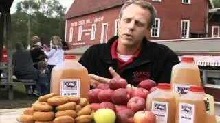 Yates Cider Mill - Making Apple Cider & Donuts