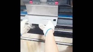 DECETEC Electro-Hydraulic CNC Press Brake in Motion