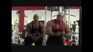 Big Ramy 2014 and Dennis James Train Chest