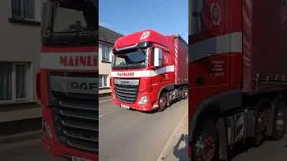 huge red daf drive by#share #subscribe #like #viral #truck#daf