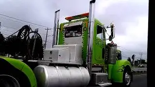Datre's Peterbilt 379 550 Cat with Stacks