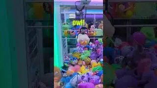 The Tootsie Pop Owl is in the claw machine! Can we win?! #arcade #clawmachine #arcadegame