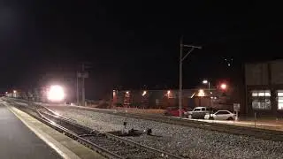 CN 5768 leads A432 with a pair of IC Deathstars (1015 and 1018) through Carbondale, IL