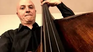 Play the theme! Straight No Chaser