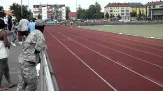 David Vidovic sprints the 200 meter