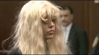 Raw: Bynes Makes Court Appearance in Wig