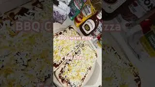 BBQChickenPizza #pizza #flatbread #bbq #chicken #bacon #cooking #delicious #food #yummy #easy #fast