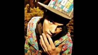 Emis Killa - Alzati e Combatti