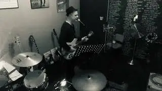 Roots Rock Rebel - Hey Sugar Pie - Live in the room
