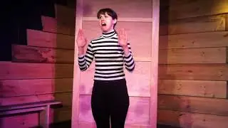 Lip Schtick   Torontos lip sync battle   Noemi Salamon   October 2015 runner up