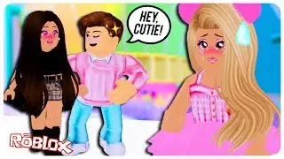 I Caught My Best Friends Boyfriend Cheating On Her... Roblox Royale High Roleplay