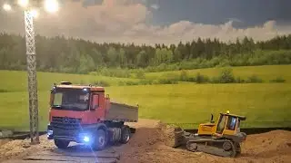 RC Cat D5-3D, Mercedes Arocs 4x4, Volvo L120H-3D, Volvo EC160E