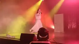 MITSKI - Townie.  Live Paris (3/05/2022)