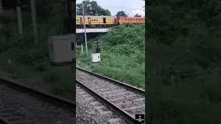 TRAIN OVER TRAIN | Railfan video | भारतीय रेल With WAP4 loco