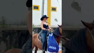 #caballos #cabalgata #cabalgataaipe #culturacolombiana  #mujeresacaballo #cabalgata colombiana