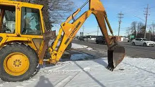 Ford 555 Loader Backhoe