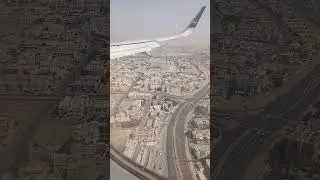 overview of united Arab Emirates ❤️.   Landing in Dubai #dubailife #fanivlogs #saraikivlogs1144