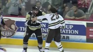 Liam O'Brien vs. Tom Sestito - May 11, 2016 -  Hershey Bears and Wilkes Barre/Scranton Penguins