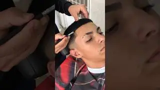 ERREI NO PEZINHO? 😬#barber #barbershop #cortedegrade #maxton #pigmentacao #pezinho
