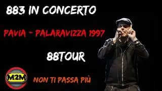 883: 88Tour Non ti passa più (LIVE)