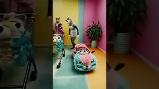 Fuffli&rsquo;s Absurd Toy Play &mdash; So Funny and Adorable