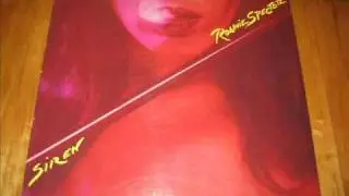 Ronnie Spector _ Happy Birthday Rock'n'Roll (60's Medley)