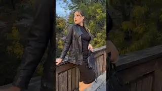 This stunning Valentino East-West Rockstud Bag can be rented through Fobe | Ad | Werbung