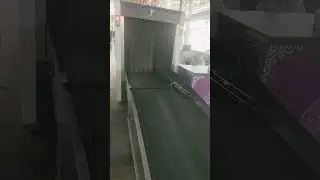 Material check in random machine in Airport