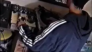 レア映像 Urge pt.2 -MIYAJIMA -宮島- (Right), DJ HITOSHI (Left), DJ KOUJI (Left2) Scratch Session