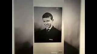 Exposition David Bowie - Mr Jones' long hair