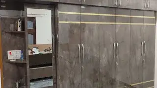 Small space big storage wardrobe 
