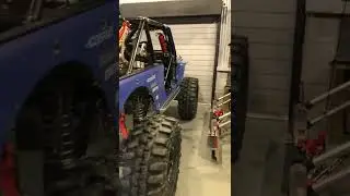 Rc crawler scale garage 👌Capo Racing JKmax 1:8, Defendre D90 towing 😁