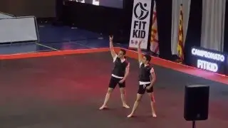 Campeones de España de Fitkid duo adultos BUNKAY