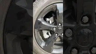 35-дюймовые шины на Jeep Grand Cherokee 4x4 2023 года выпуска!
