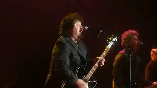 Wally Palmer of The Romantics - Talking In Your Sleep (Greek Theater, Los Angeles CA 8/2723)