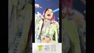 Popular Japanese female wrestler shows off impressive 180-degree splits while training without ma...