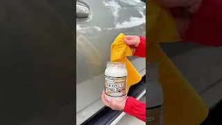 I use coconut oil to reduce the appearance of scratches on my car #carscratch #coconutoil