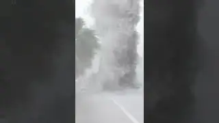 Texas Hurricane Harvey making landfall in Rockport clip1