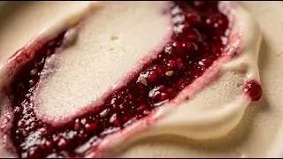 Philadelphia-Style White Chocolate Raspberry Cheesecake Ice Cream | Low Carb