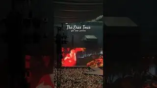 Amsterdam crowd gone wild‼️😱❤️ #taylorswift #erastour #amsterdam #shorts